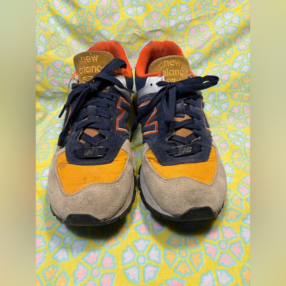 New Balance 574 Rugged Suede Mens 8, Wmns 9.5 Tan, Yellow,Orang and Navy - Picture 3 of 8